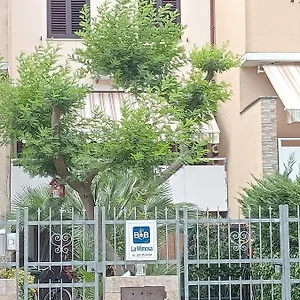 La Mimosa Bed & Breakfast